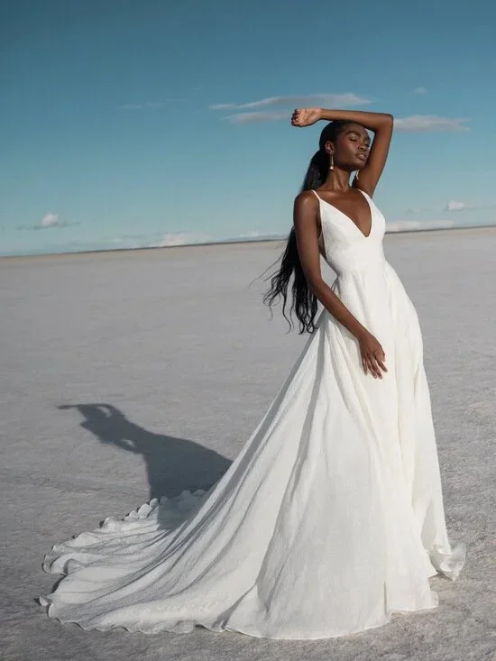 Jenny Yoo Persephone Wedding Gown Size 4 - Picture 9 of 16